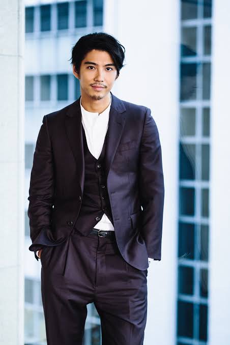 イケメン俳優の真正面写真part2