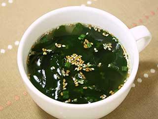 メインでもなく副菜でもない料理