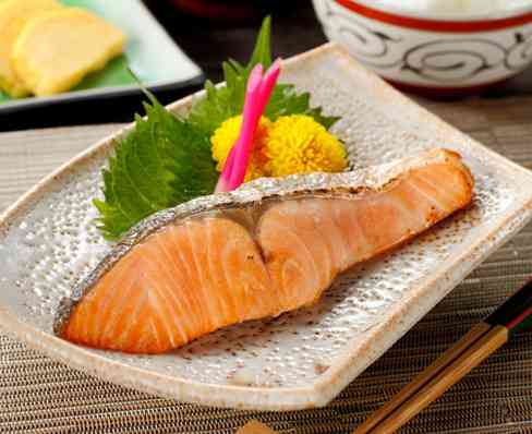 メインでもなく副菜でもない料理