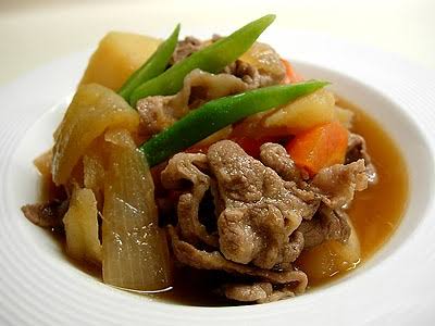 メインでもなく副菜でもない料理