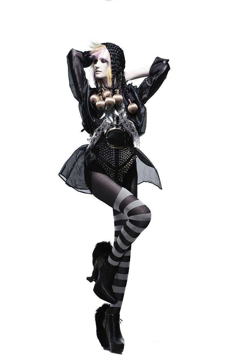 【漫画・アニメ】「ジョジョの奇妙な冒険　黄金の風」見てる人【五部限定】