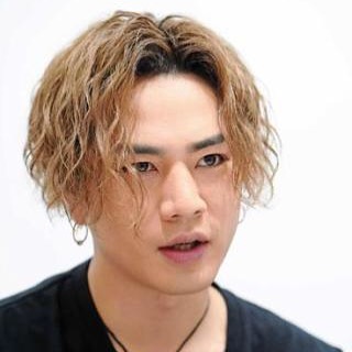三代目JSB登坂広臣&中条あやみが抱き合う 初々しいデートシーンも公開<雪の華>