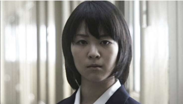女優の吉谷彩子、竹内涼真との熱愛報道に無言