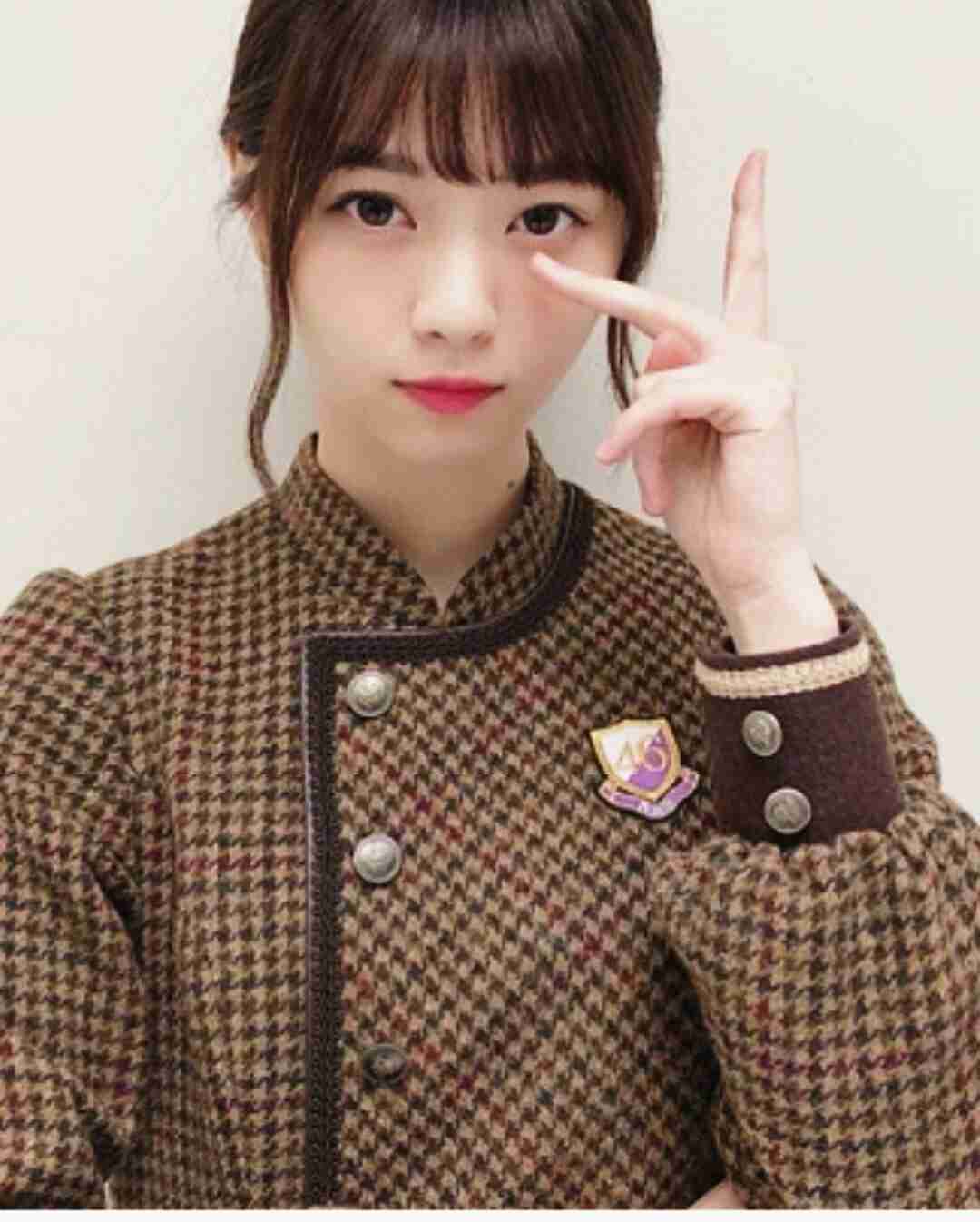 ＜速報＞乃木坂46「レコ大」2連覇　白石麻衣が号泣、西野七瀬と熱い抱擁
