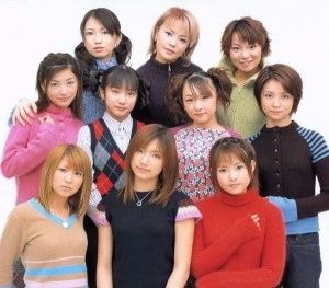 ＜速報＞乃木坂46「レコ大」2連覇　白石麻衣が号泣、西野七瀬と熱い抱擁