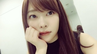＜速報＞乃木坂46「レコ大」2連覇　白石麻衣が号泣、西野七瀬と熱い抱擁