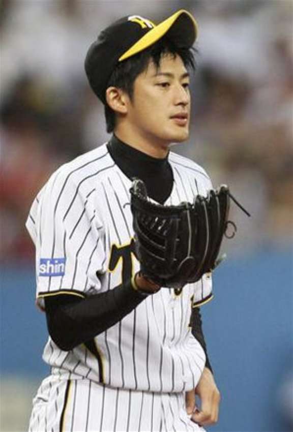 プロ野球選手、球団マスコットの画像を貼りましょう