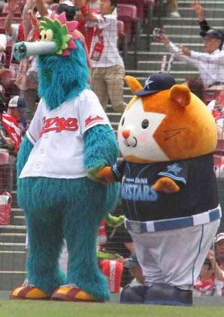 プロ野球選手、球団マスコットの画像を貼りましょう
