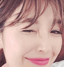 木下優樹菜、31歳誕生日の自撮りが若々しいと大反響「31に見えない」「肌が綺麗」