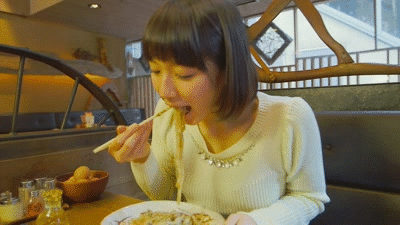 吉岡里帆、テレビ初歌唱　アグレッシブなパフォに「カッコいい声」「もっと歌って」