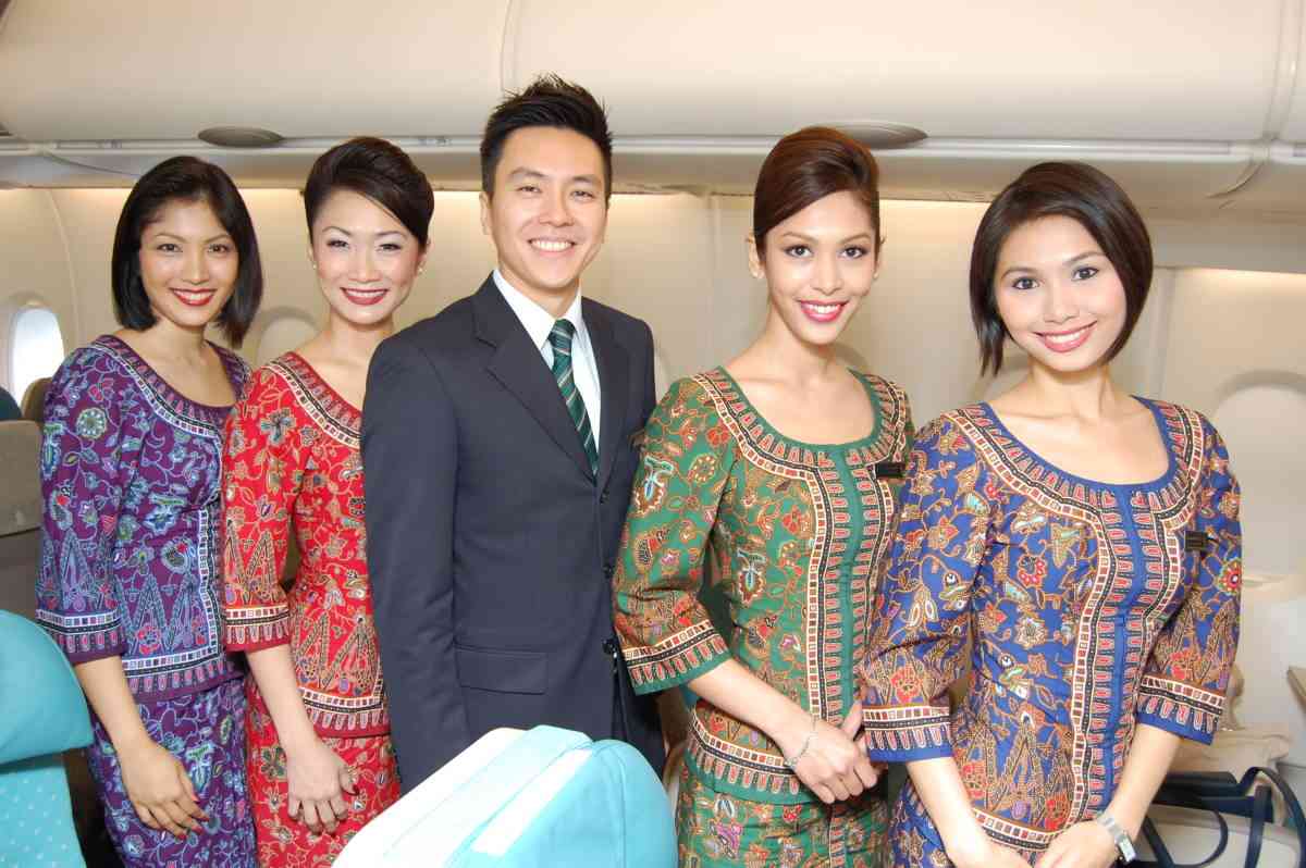 様々な「CAの制服」を貼るトピ♪