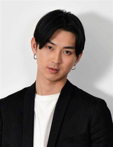 松田龍平と黒木華がお台場デートか ドラマ「獣なれ」で共演