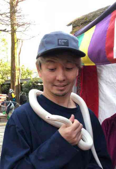 スマホの待受画面は何ですか？