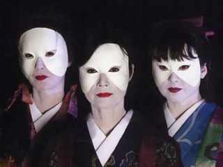 黒木瞳＆松田美由紀＆りょう：『犬神家の一族』で“史上最恐”美人三姉妹　番組P「すごみ感じて恐ろしかった」