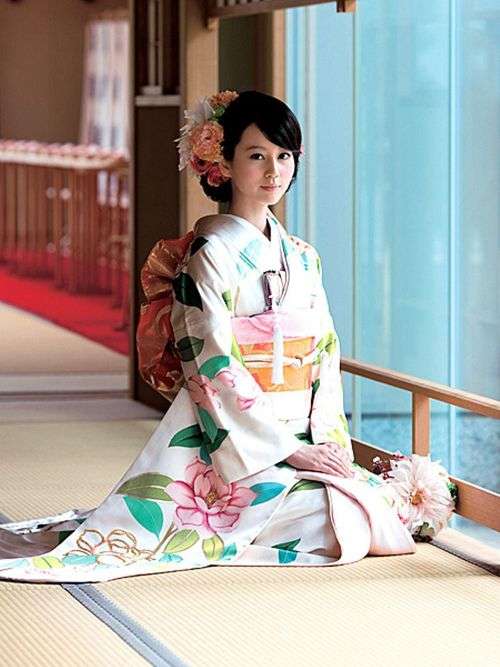 美男美女の和服画像を見たい