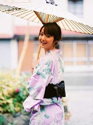 美男美女の和服画像を見たい