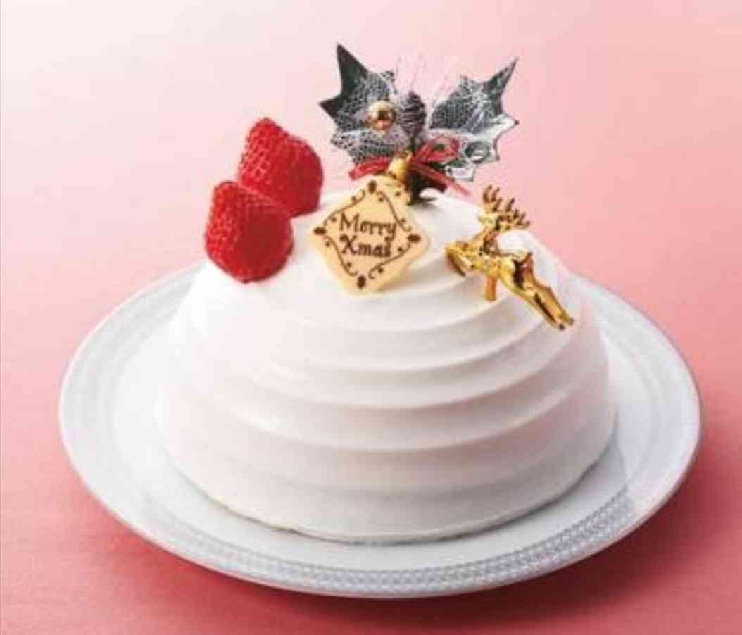 クリスマスケーキを手作りする人～