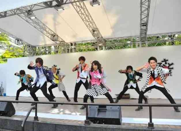 「重大な契約違反」男性アイドルが結婚発覚、進退を投票で決定