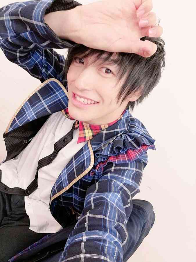 「重大な契約違反」男性アイドルが結婚発覚、進退を投票で決定