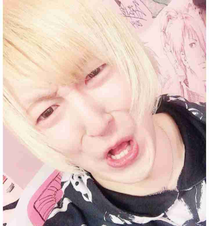 「重大な契約違反」男性アイドルが結婚発覚、進退を投票で決定