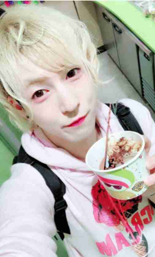 「重大な契約違反」男性アイドルが結婚発覚、進退を投票で決定