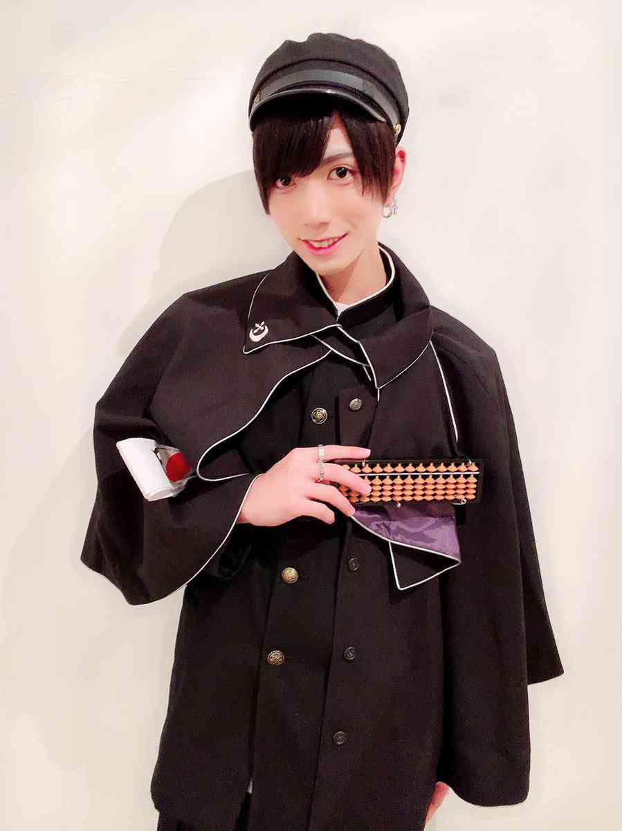「重大な契約違反」男性アイドルが結婚発覚、進退を投票で決定