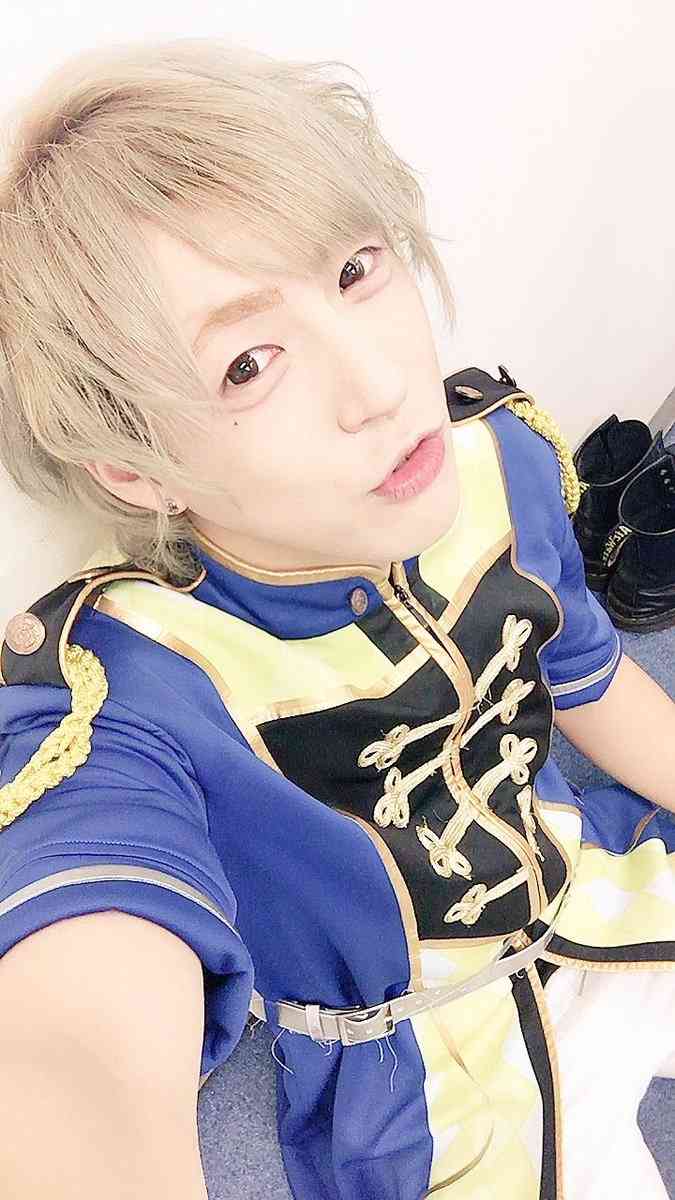 「重大な契約違反」男性アイドルが結婚発覚、進退を投票で決定