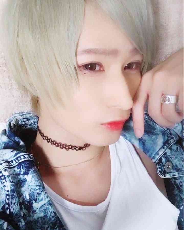 「重大な契約違反」男性アイドルが結婚発覚、進退を投票で決定