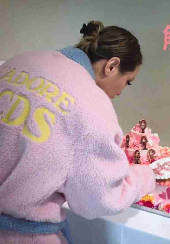 浜崎あゆみ、AAA・浦田直也のソロライブ会場に訪れ