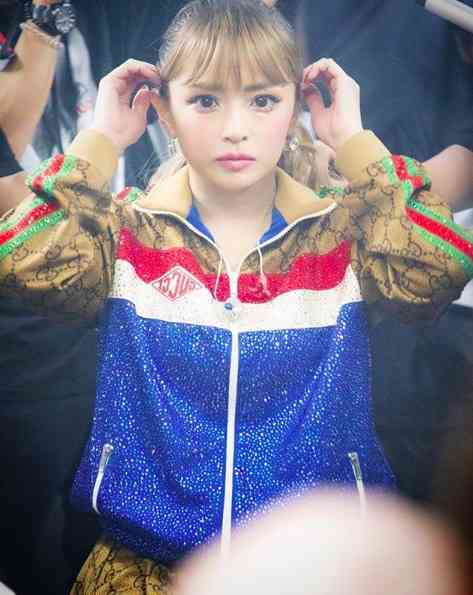 浜崎あゆみ、AAA・浦田直也のソロライブ会場に訪れ