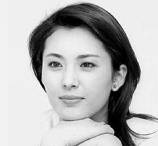 昭和の美人タレントの画像を貼ってください