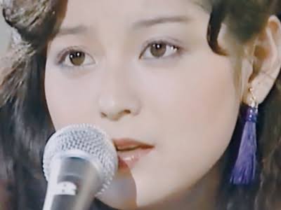 昭和の美人タレントの画像を貼ってください