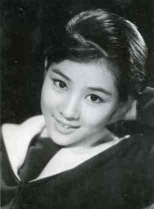昭和の美人タレントの画像を貼ってください