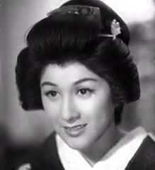 昭和の美人タレントの画像を貼ってください