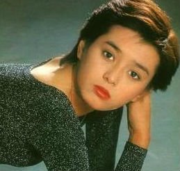 昭和の美人タレントの画像を貼ってください