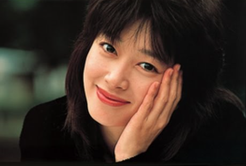 昭和の美人タレントの画像を貼ってください