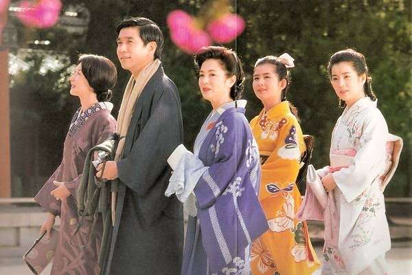 昭和の美人タレントの画像を貼ってください