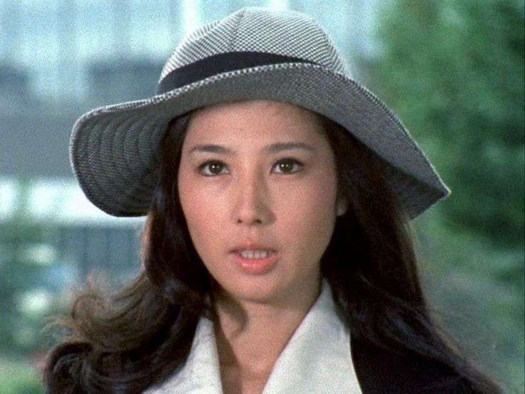 昭和の美人タレントの画像を貼ってください