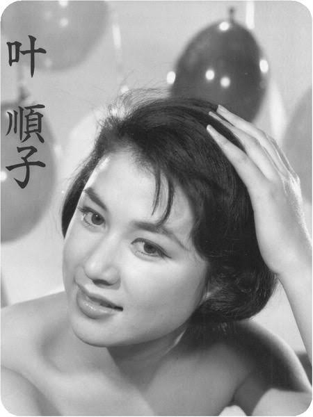 昭和の美人タレントの画像を貼ってください