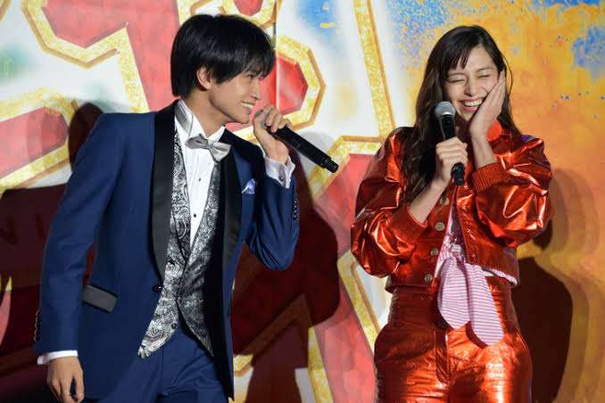 中島健人＆中条あやみ『CanCam』登場「2人で表紙うれしいです！」