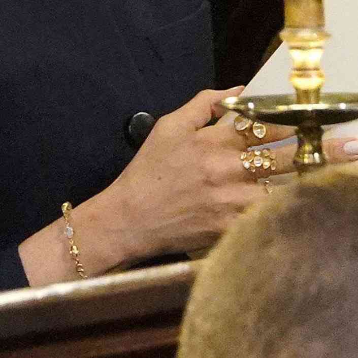 メーガン妃のわがままに嫌気？王室スタッフが辞職