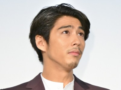 面長のイケメン芸能人