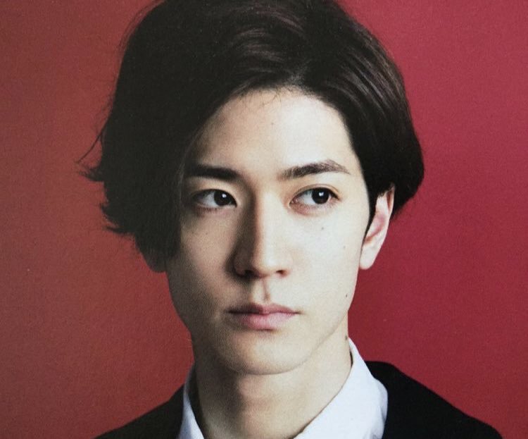 面長のイケメン芸能人