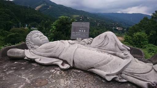 大仏の画像を貼るトピ