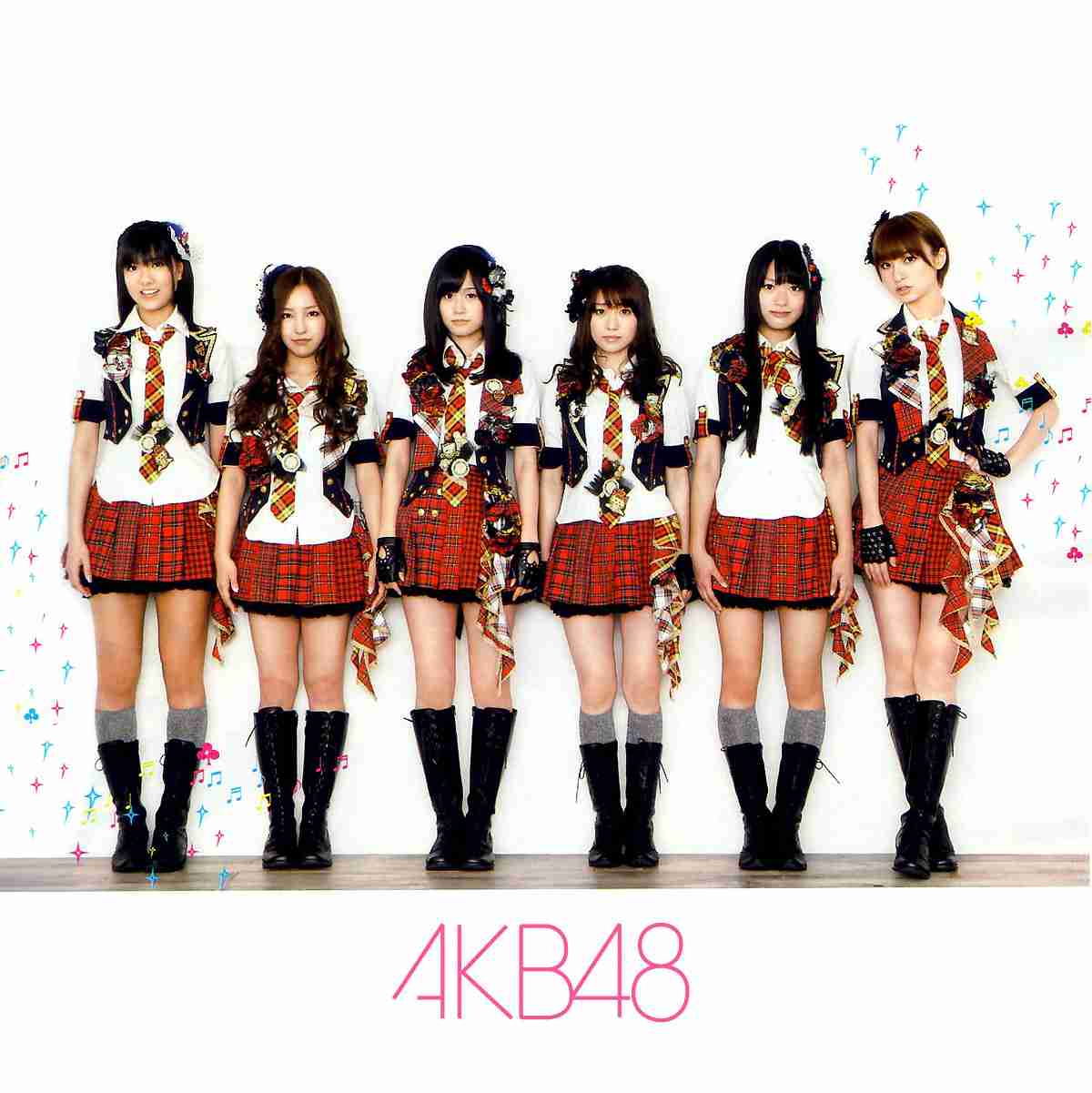 女性アイドルの衣装画像