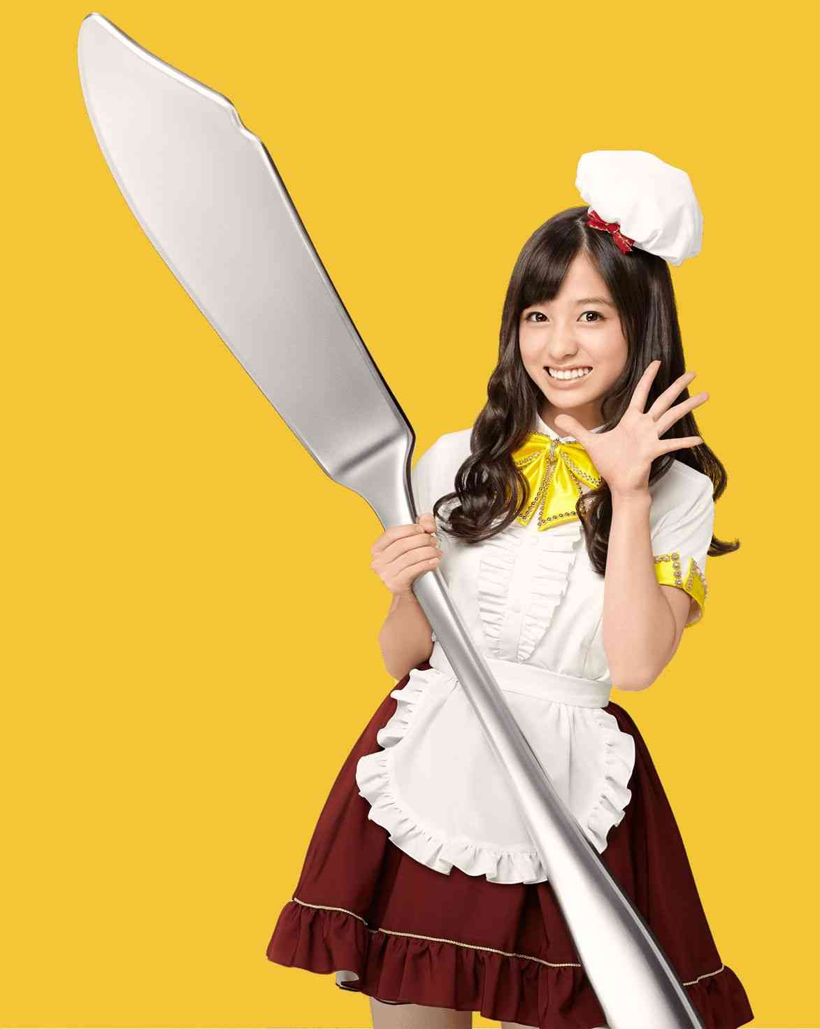 女性アイドルの衣装画像