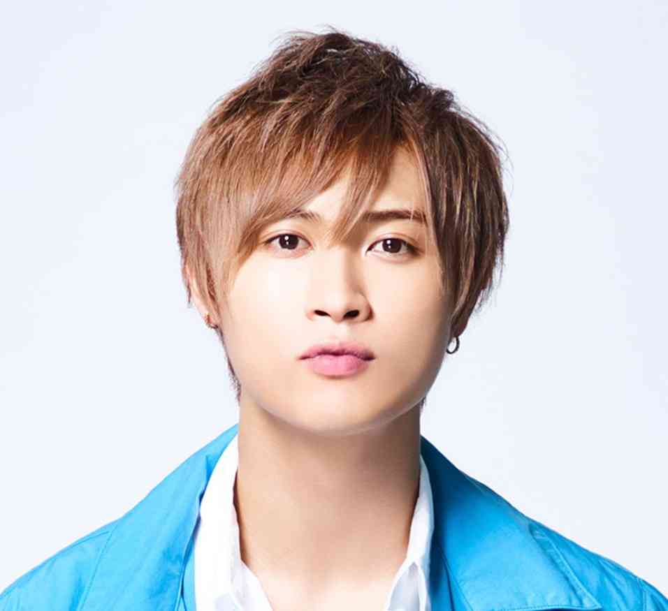 マッチ（近藤真彦）の肩に肘をついて話す…失礼行為が目に余るA.B.C-Zのメンバーとは