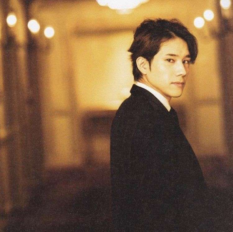 マッチ（近藤真彦）の肩に肘をついて話す…失礼行為が目に余るA.B.C-Zのメンバーとは