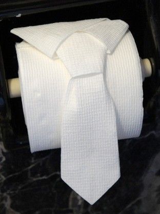 トイレットペーパー三角折り!