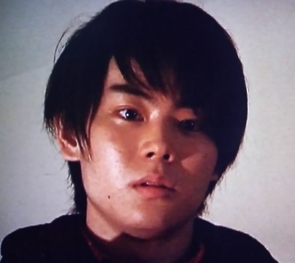 クマムシ佐藤大樹の「菅田将暉顔マネ」 そっくりなのに「残念」「惜しい」